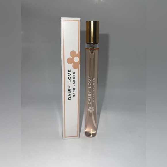 New Marc Jacobs Daisy Love Pen travel Spray 0.33 oz /10 mL - Picture 1 of 1